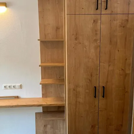 Seidl Kontrabass Appartement Mittenwald