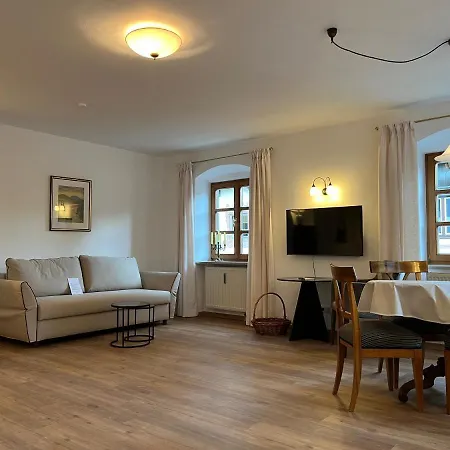 Seidl Kontrabass Apartment